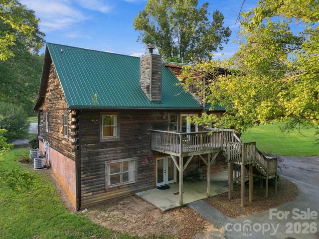 720 Cane Creek Road, Fletcher, NC 28732