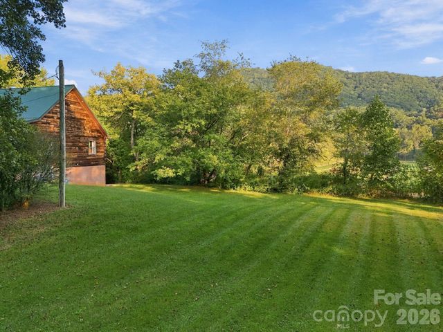 720 Cane Creek Road, Fletcher, NC 28732