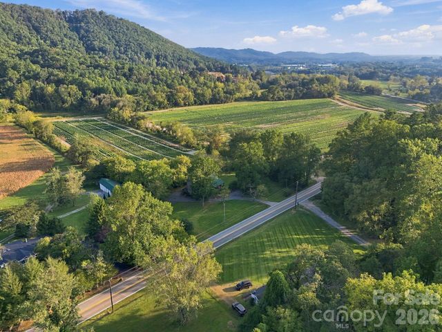 720 Cane Creek Road, Fletcher, NC 28732