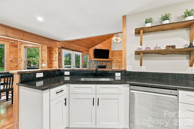 720 Cane Creek Road, Fletcher, NC 28732