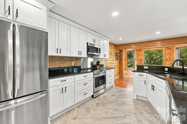 720 Cane Creek Road, Fletcher, NC 28732