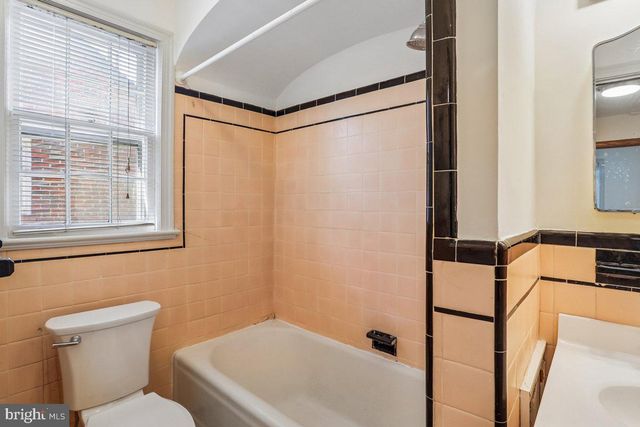 6105 5TH ST NW, Washington, DC 20011