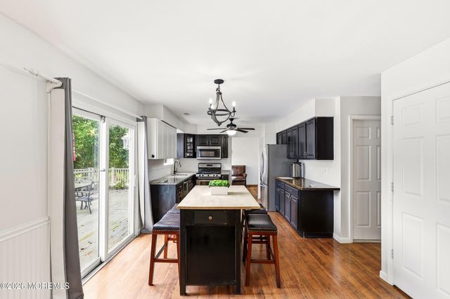 11 Mills Lane, Jackson, NJ 08527
