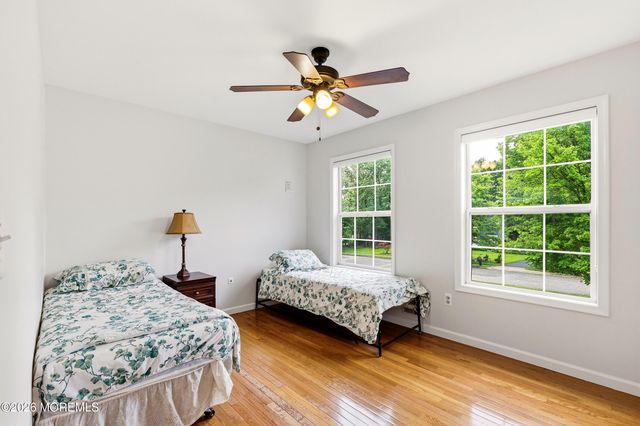 11 Mills Lane, Jackson, NJ 08527