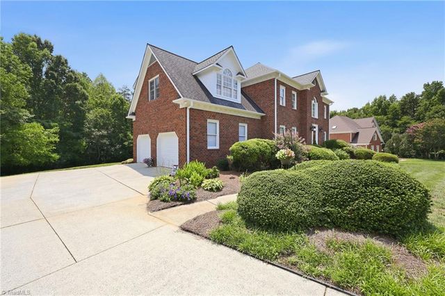 5200 Northforest Drive, Mcleansville, NC 27301