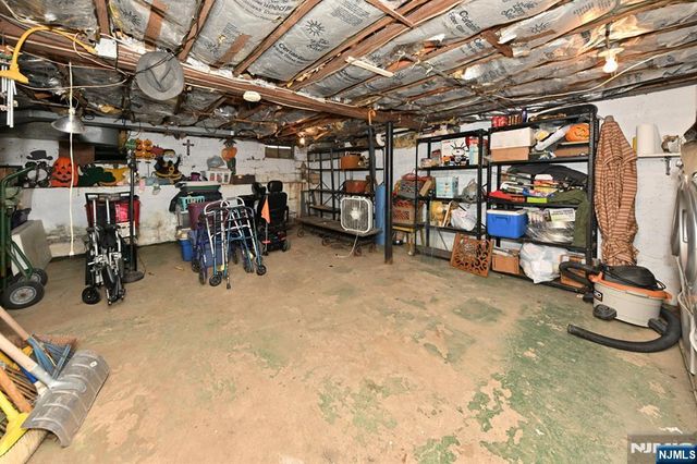 23 Hamil Court, Clifton, NJ 07013