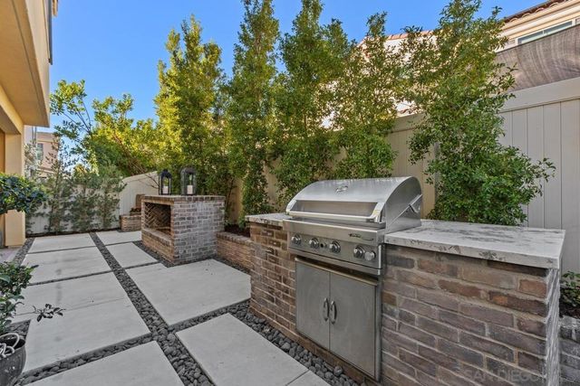 230 Reserve Court, San Marcos, CA 92078