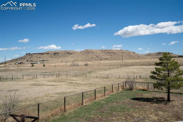 12360 Mesa View Road, Larkspur, CO 80118