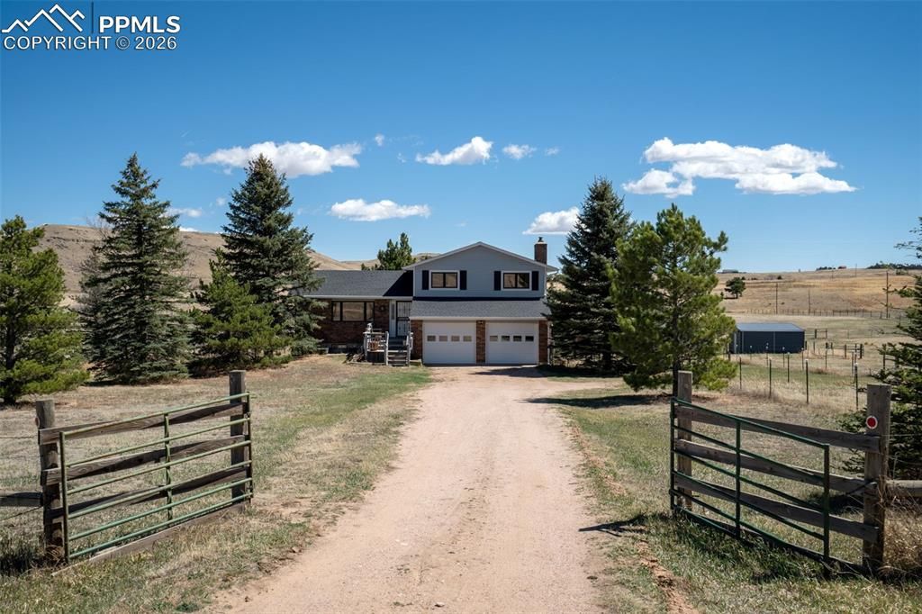 12360 Mesa View Road, Larkspur, CO 80118