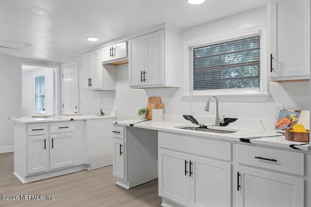 7412 JASPER Avenue, Jacksonville, FL 32211