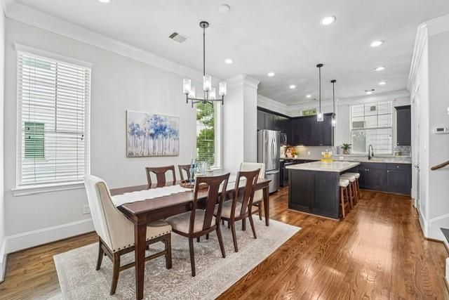 1010 W 24th Street O, Houston, TX 77008