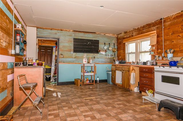 1022 Ridge Avenue, Harrison, AR 72601