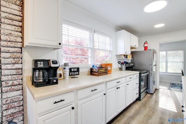 1129 Honeycomb Road, Grant, AL 35747