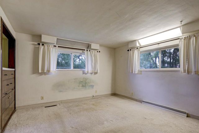 4939 N MEADE STREET, Appleton, WI 54913