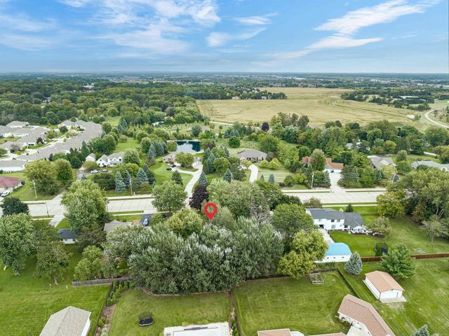 4939 N MEADE STREET, Appleton, WI 54913