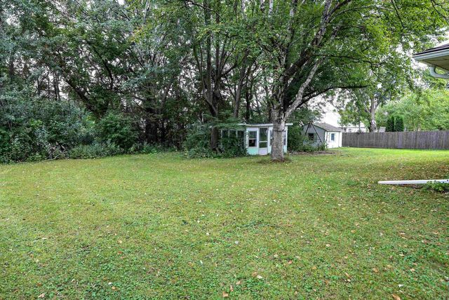 4939 N MEADE STREET, Appleton, WI 54913