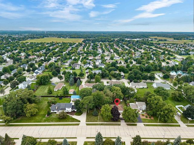 4939 N MEADE STREET, Appleton, WI 54913