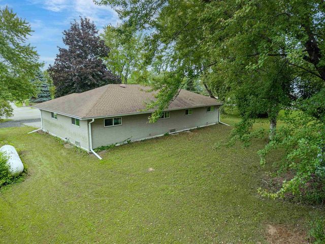 4939 N MEADE STREET, Appleton, WI 54913