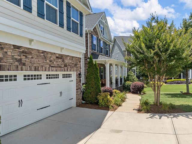 711 Hatwood Court, Duncan, SC 29334