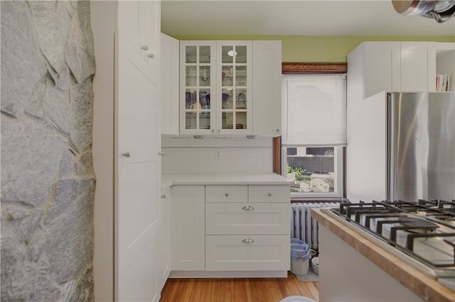 1536 Main Road, Tiverton, RI 02878