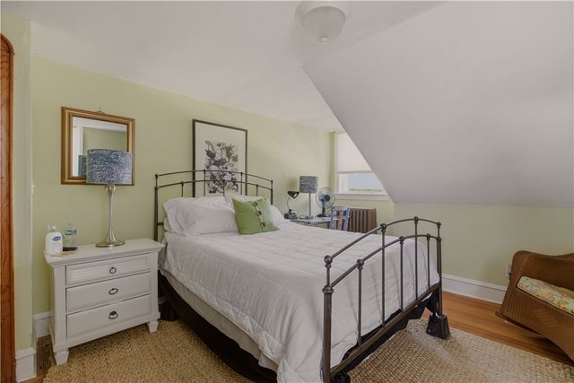 1536 Main Road, Tiverton, RI 02878