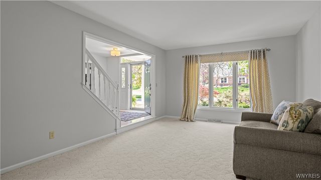 180 Curley Drive, Orchard Park, NY 14127