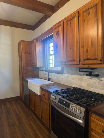 504 W Washington Avenue, Ava, MO 65608