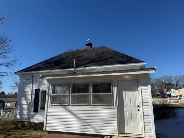 504 W Washington Avenue, Ava, MO 65608