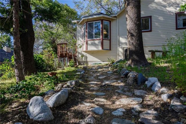 29288 Lake View, Cedar Glen, CA 92321
