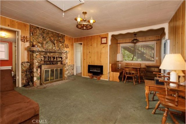 29288 Lake View, Cedar Glen, CA 92321