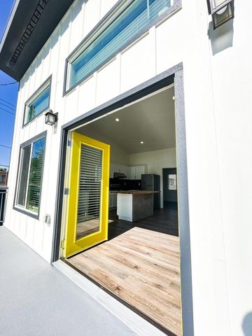 2091 15th Ave, Sacramento, CA 95822