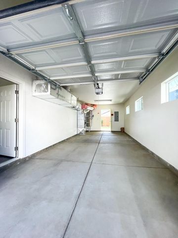 2091 15th Ave, Sacramento, CA 95822