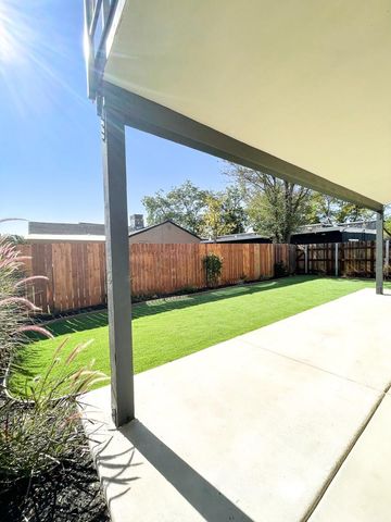 2091 15th Ave, Sacramento, CA 95822