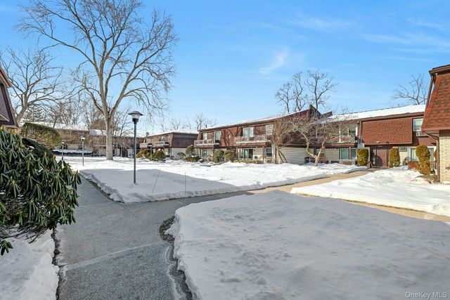 3 Church Lane P, Valley Cottage, NY 10989