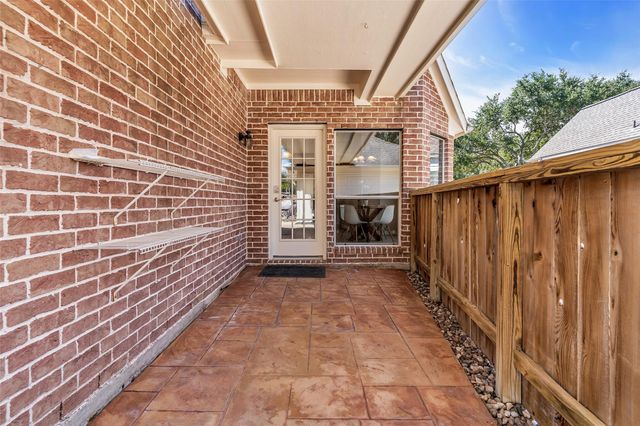 14734 Ramblebrook, Humble, TX 77396