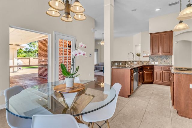 14734 Ramblebrook, Humble, TX 77396
