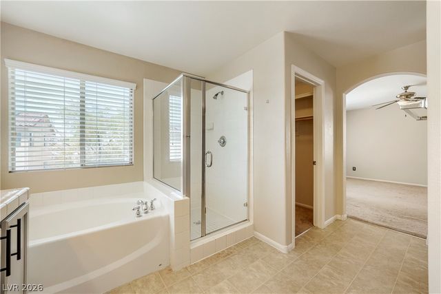 6692 Chariots Path Court, Las Vegas, NV 89142