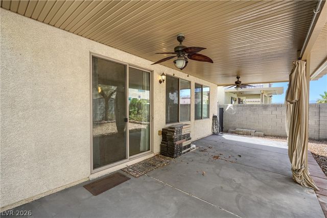 6692 Chariots Path Court, Las Vegas, NV 89142
