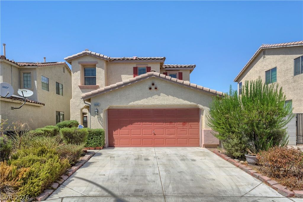6692 Chariots Path Court, Las Vegas, NV 89142