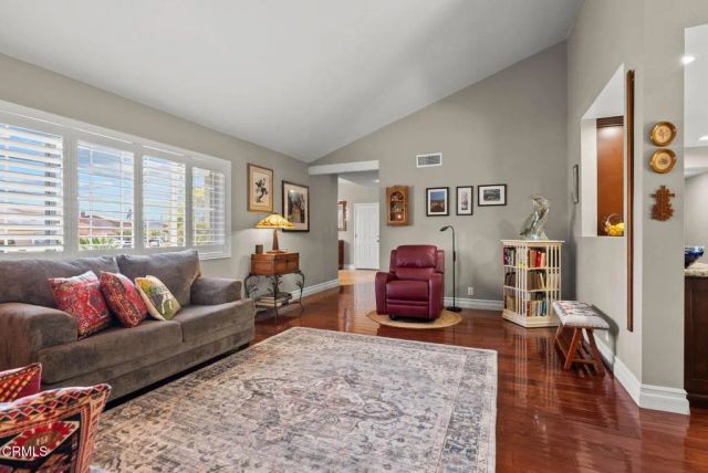 577 Corte Aguacate, Camarillo, CA 93010