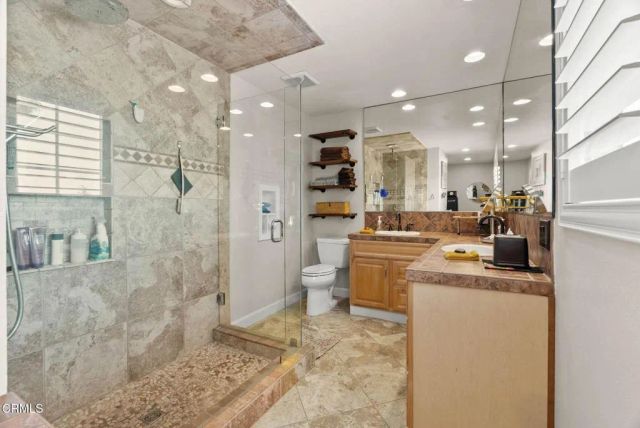 577 Corte Aguacate, Camarillo, CA 93010