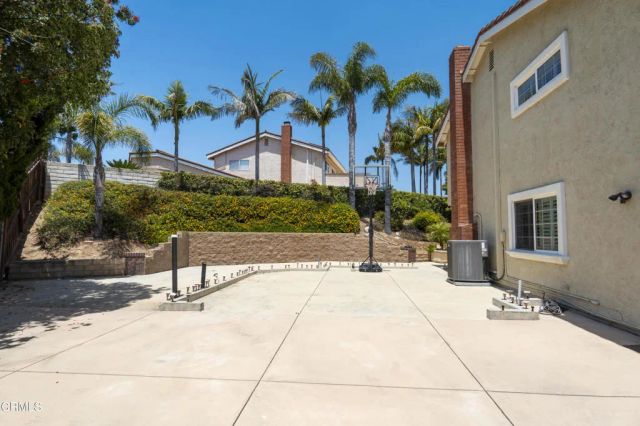 577 Corte Aguacate, Camarillo, CA 93010