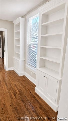 1306 Ekin Avenue, New Albany, IN 47150