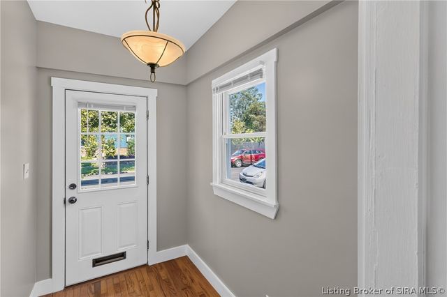 1306 Ekin Avenue, New Albany, IN 47150