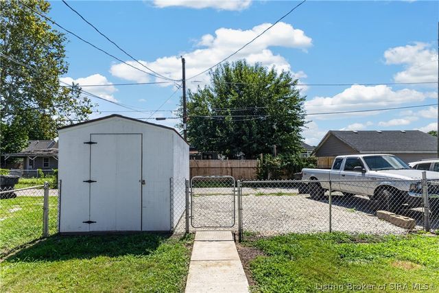 1306 Ekin Avenue, New Albany, IN 47150