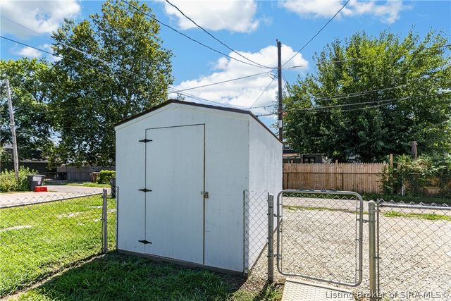 1306 Ekin Avenue, New Albany, IN 47150