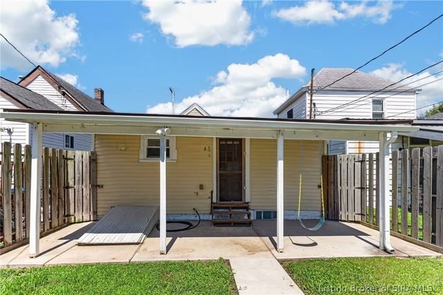 1306 Ekin Avenue, New Albany, IN 47150