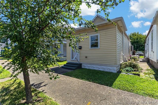 1306 Ekin Avenue, New Albany, IN 47150