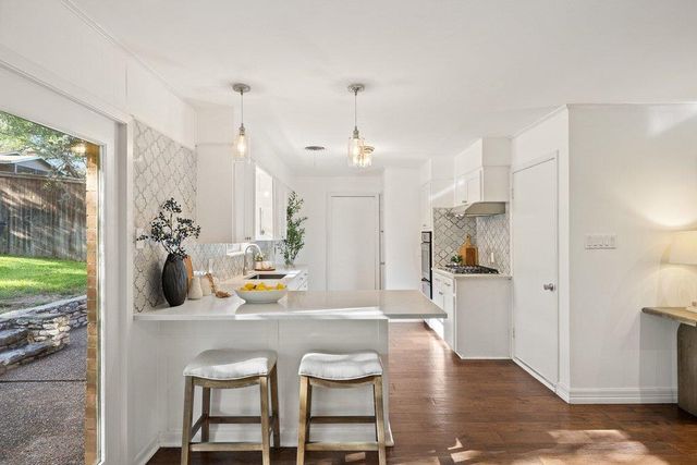 7906 Northforest DR, Austin, TX 78759