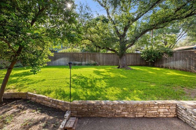 7906 Northforest DR, Austin, TX 78759
